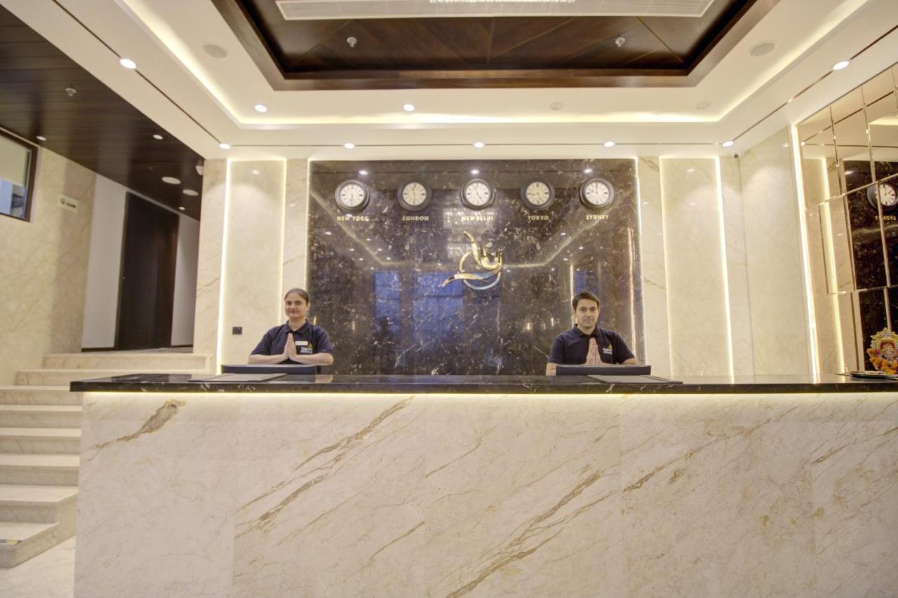 Cygnett Collection K K Hotel Faizābād Exterior foto